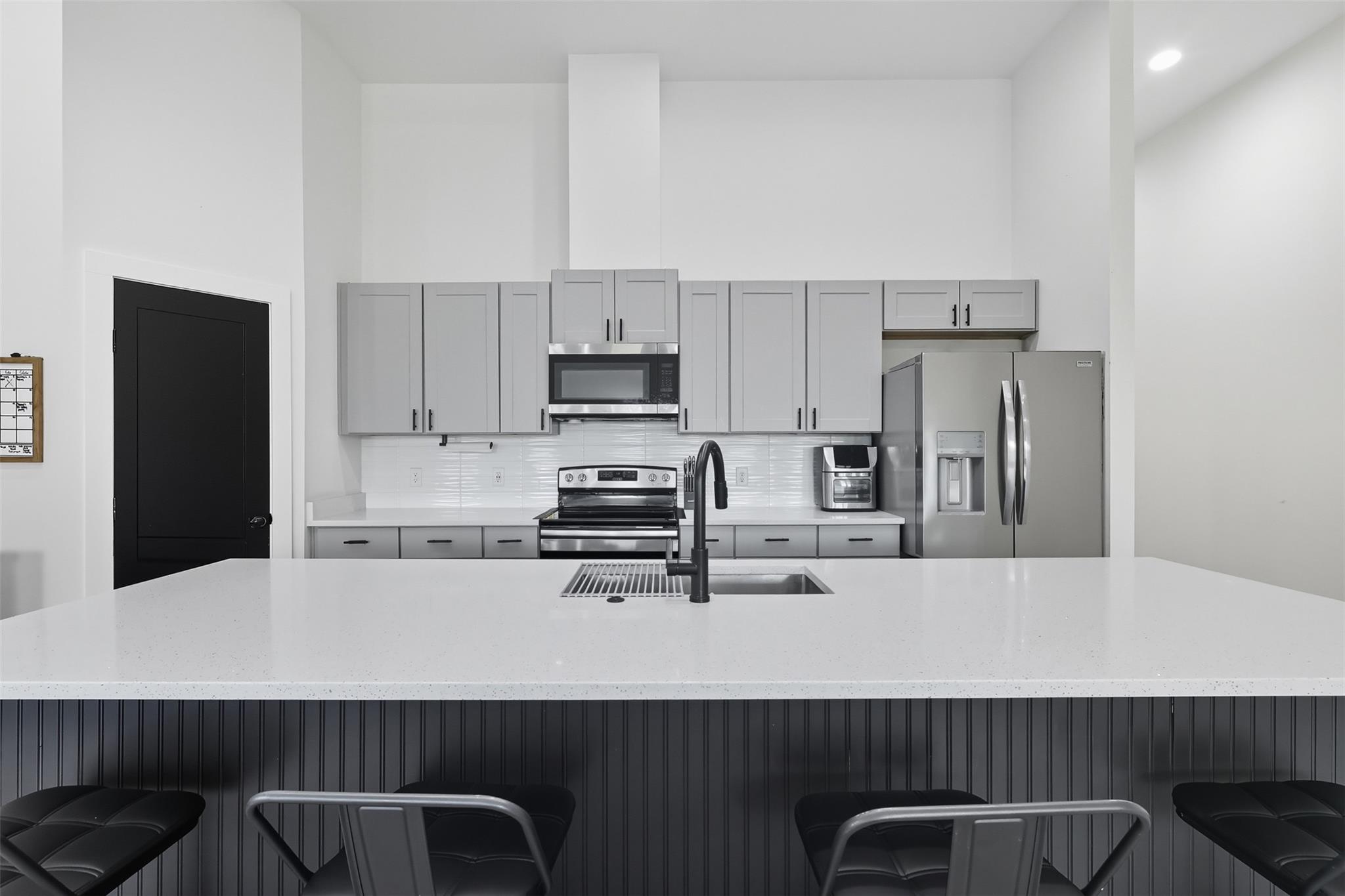 195 Blushing Drive Cedar Creek TX 78612