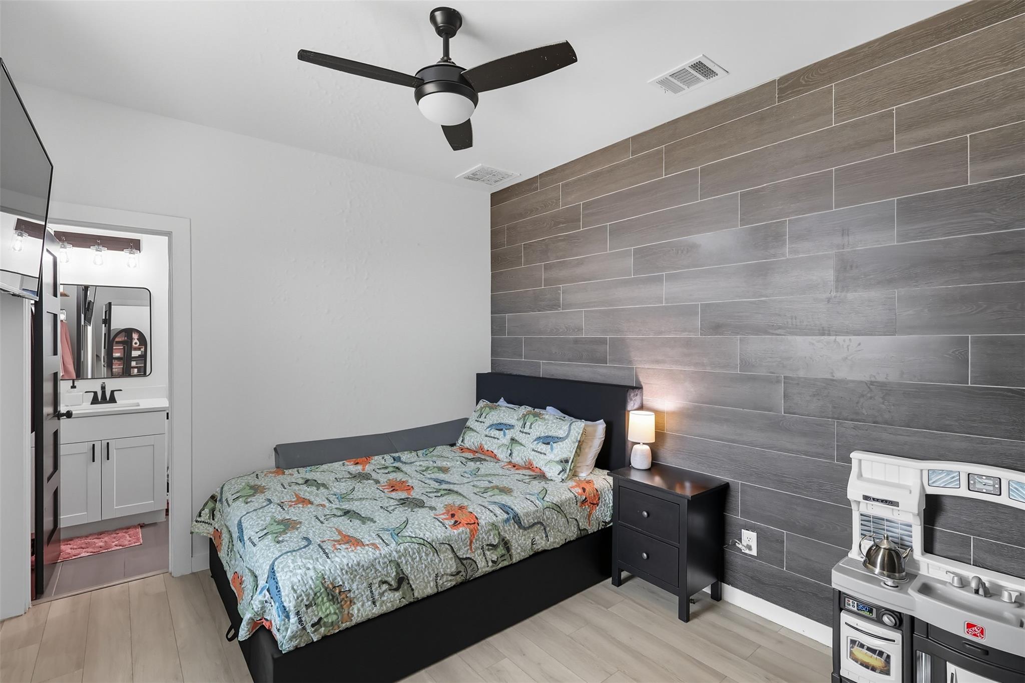 195 Blushing Drive Cedar Creek TX 78612