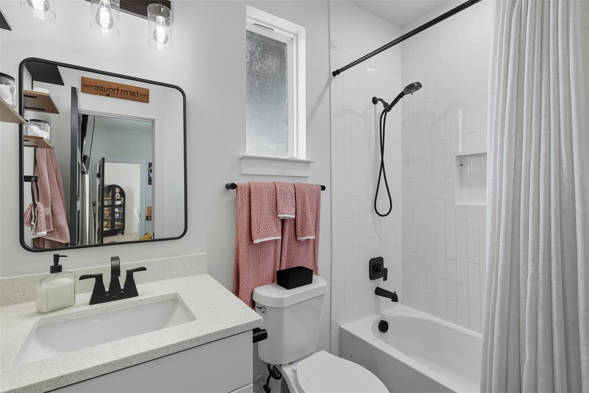 195 Blushing Drive Cedar Creek TX 78612