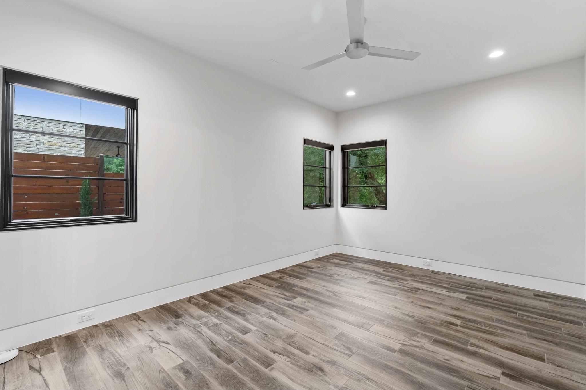 604 Brookhaven Trail Austin TX 78746