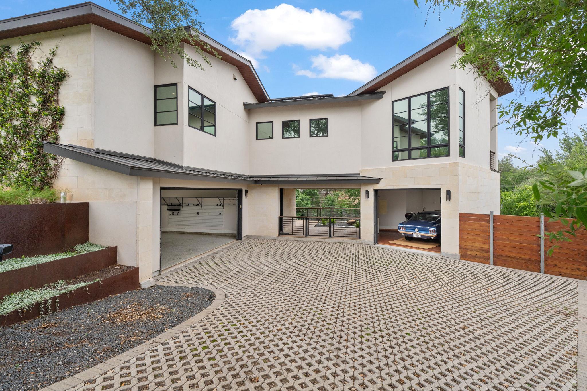 604 Brookhaven Trail Austin TX 78746