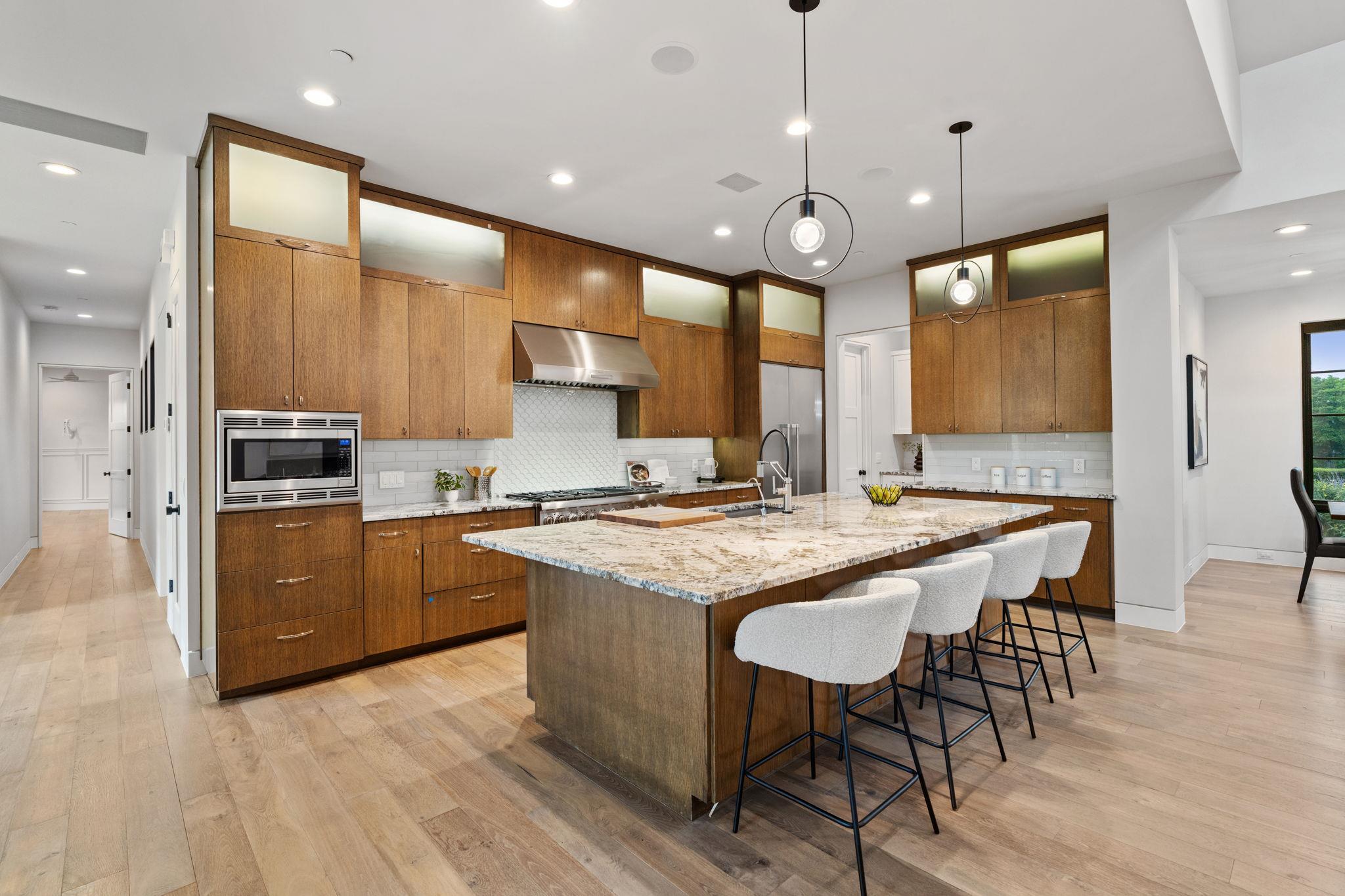 604 Brookhaven Trail Austin TX 78746