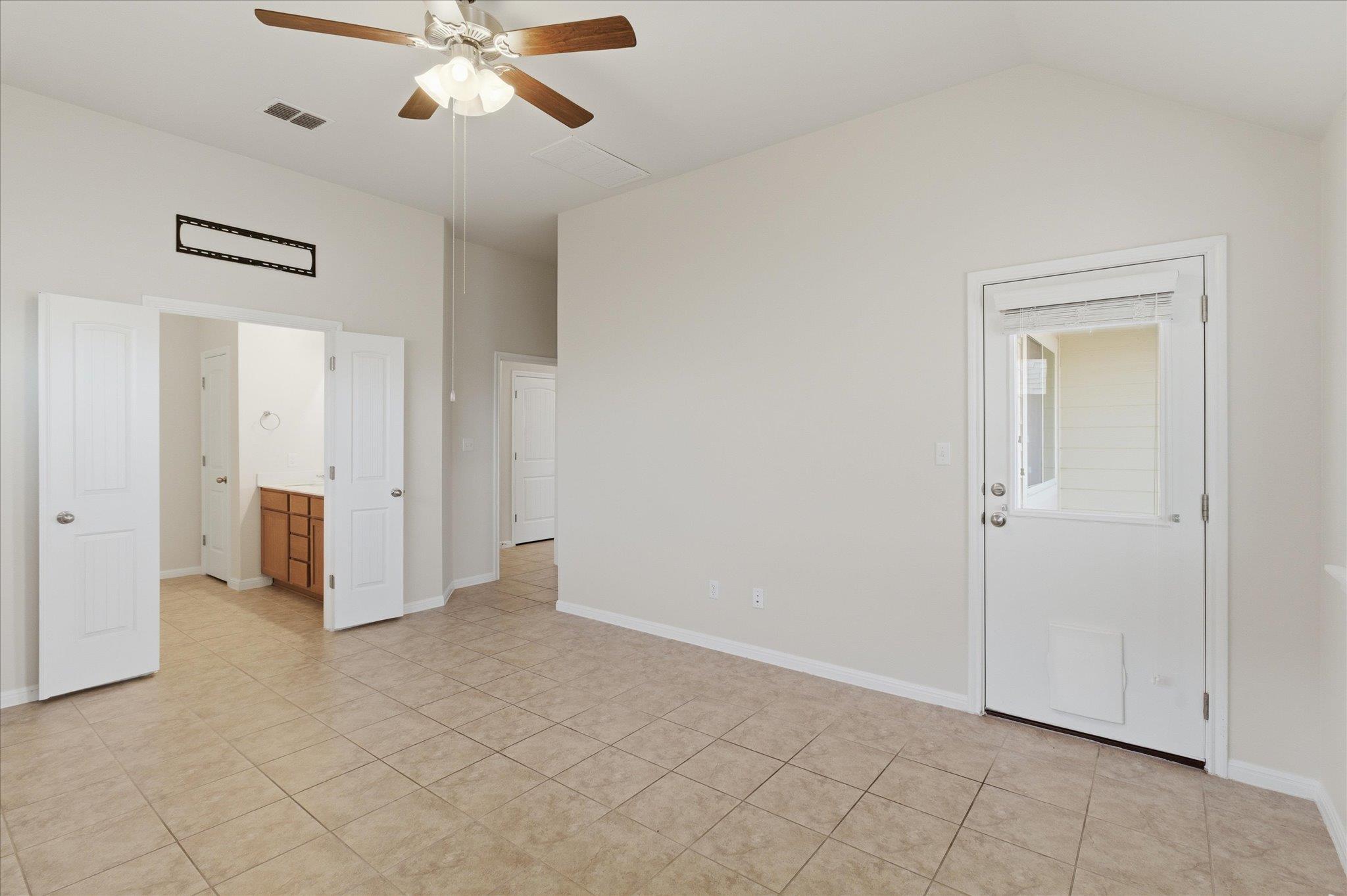 514 Nautical Loop Kyle TX 78640