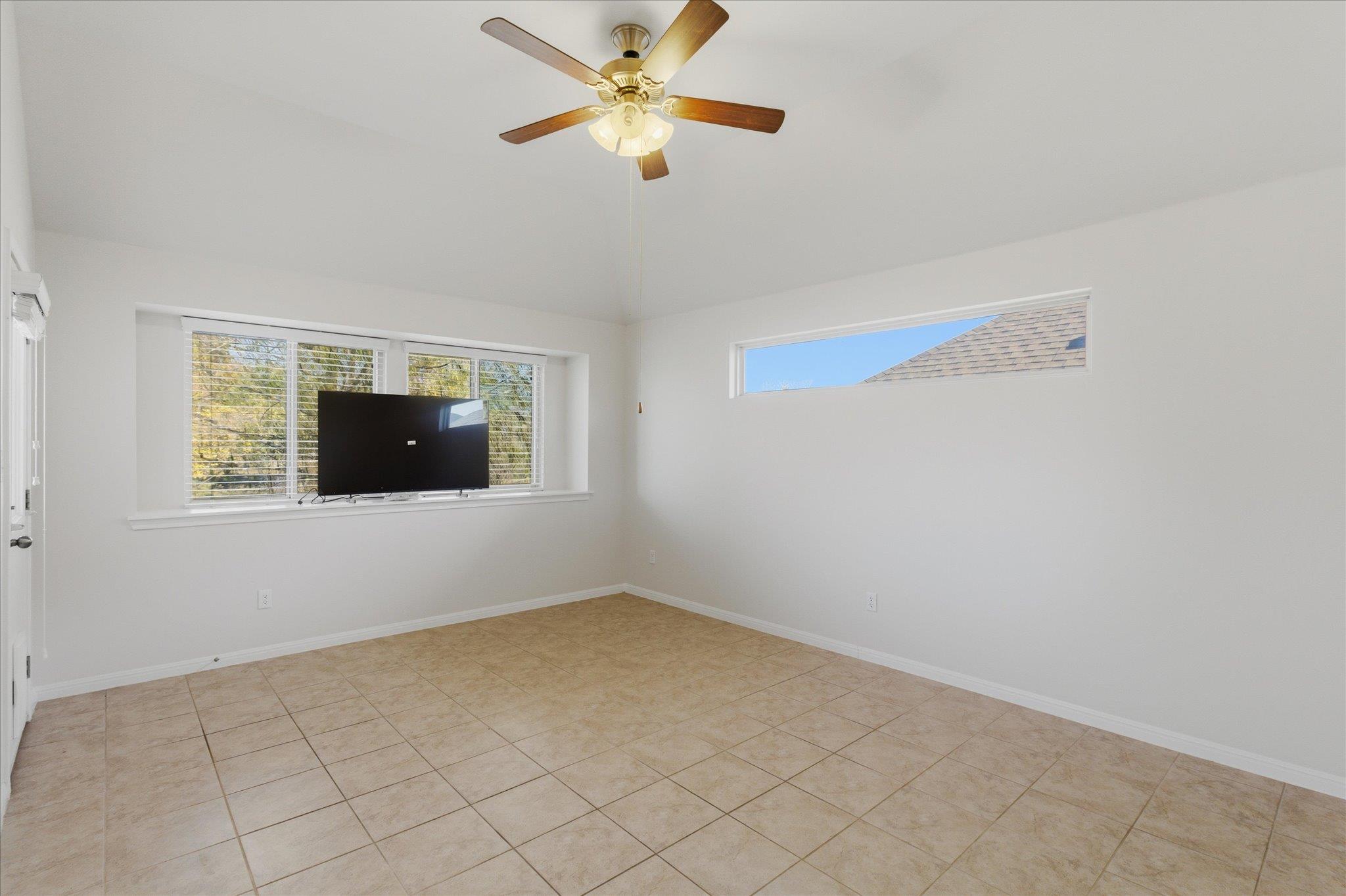 514 Nautical Loop Kyle TX 78640