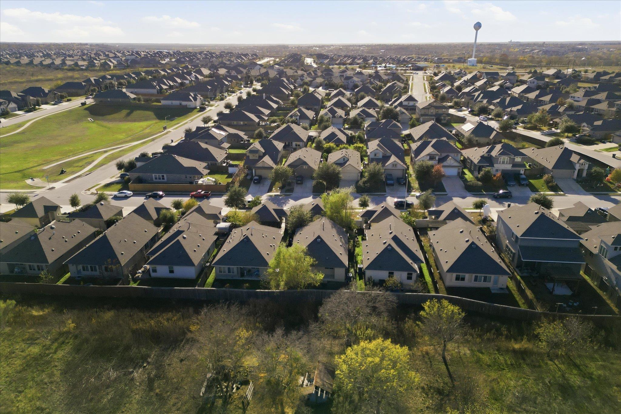 514 Nautical Loop Kyle TX 78640