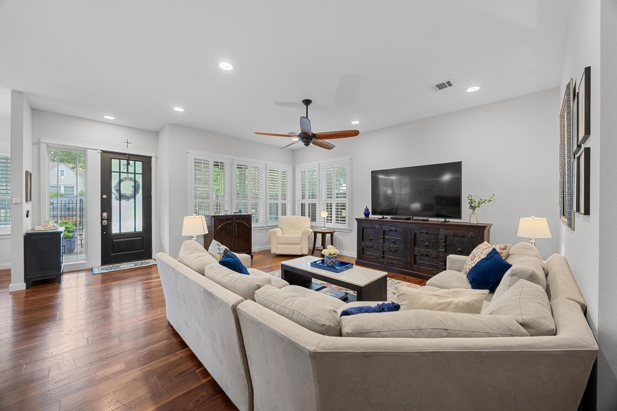 3907 Becker Avenue Austin TX 78751