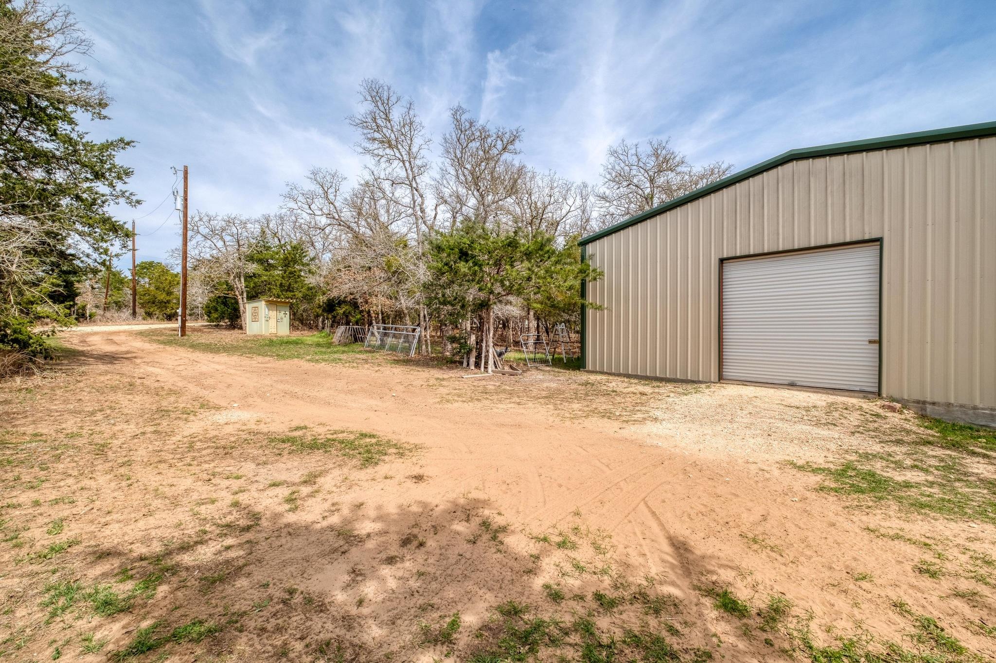 7152 Taylorsville Road Dale TX 78616