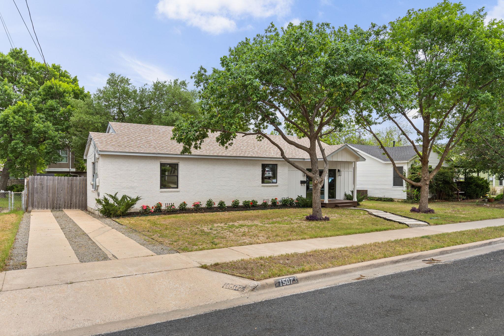 1507 Karen Avenue Austin TX 78757