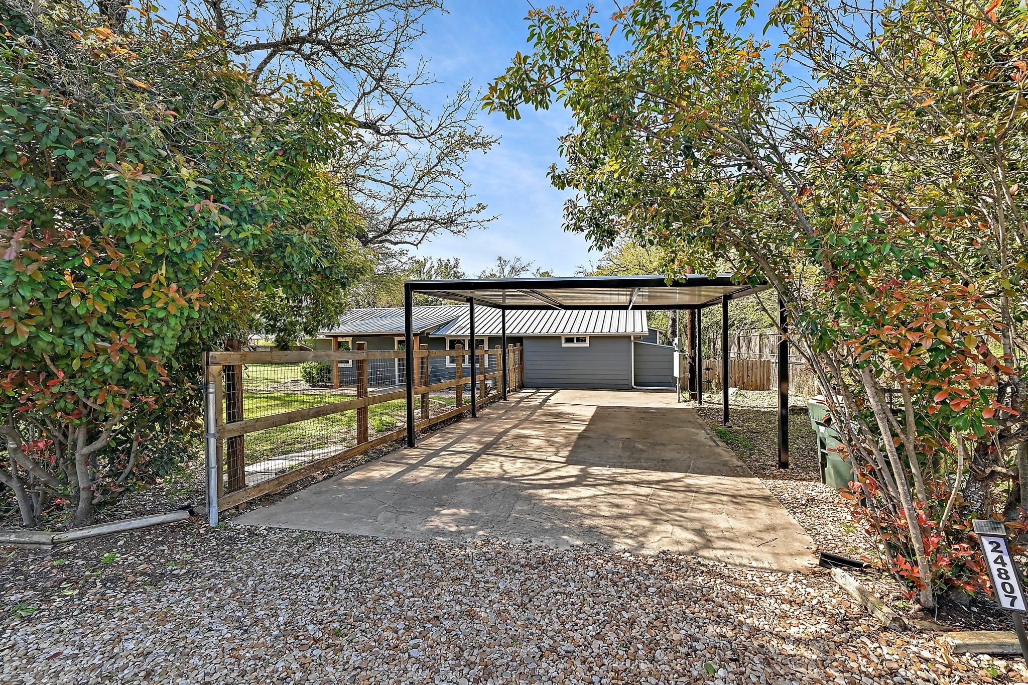 24807 Martin Lane Spicewood TX 78669