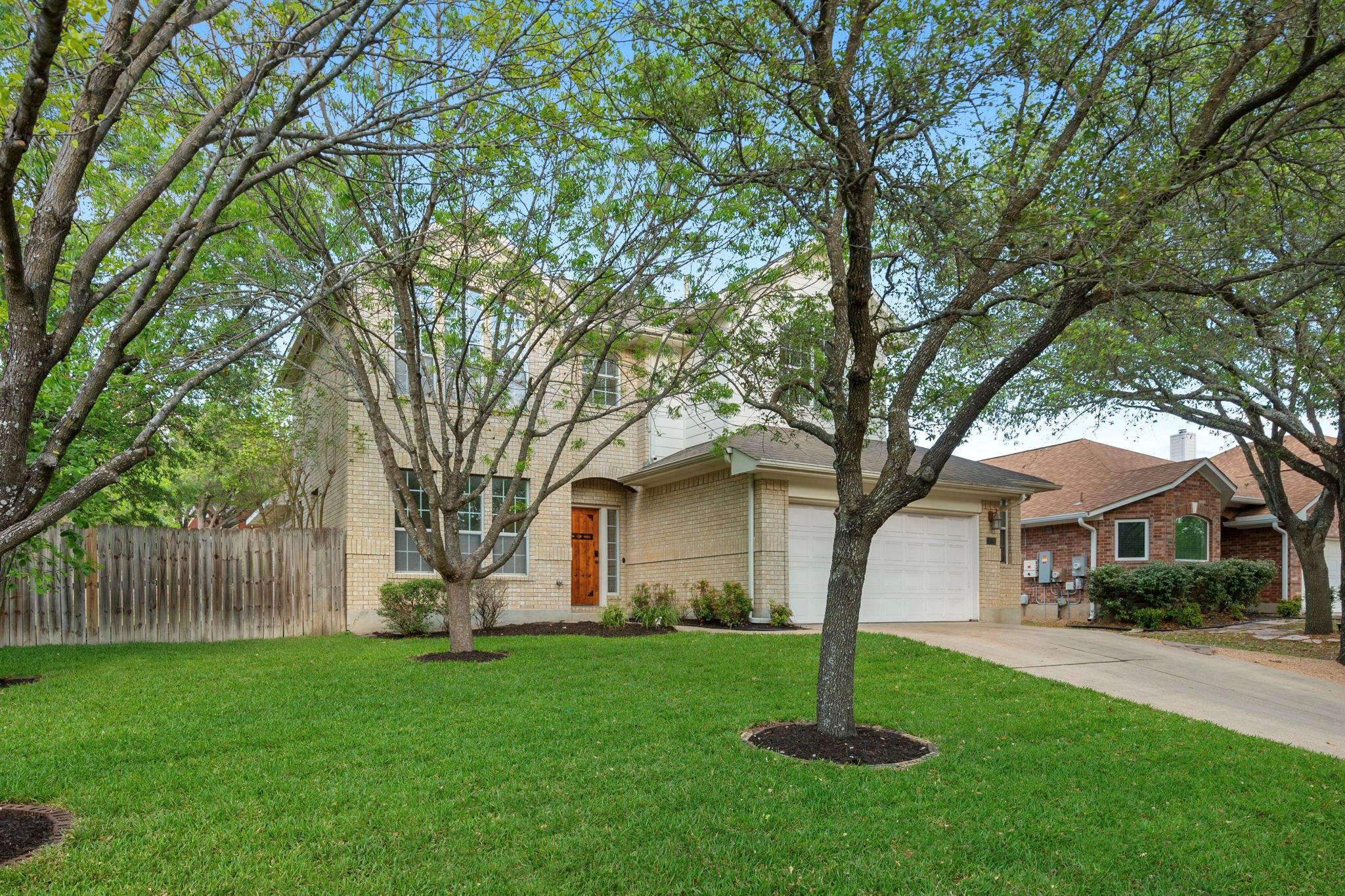 1734 Chasewood Drive Austin TX 78727