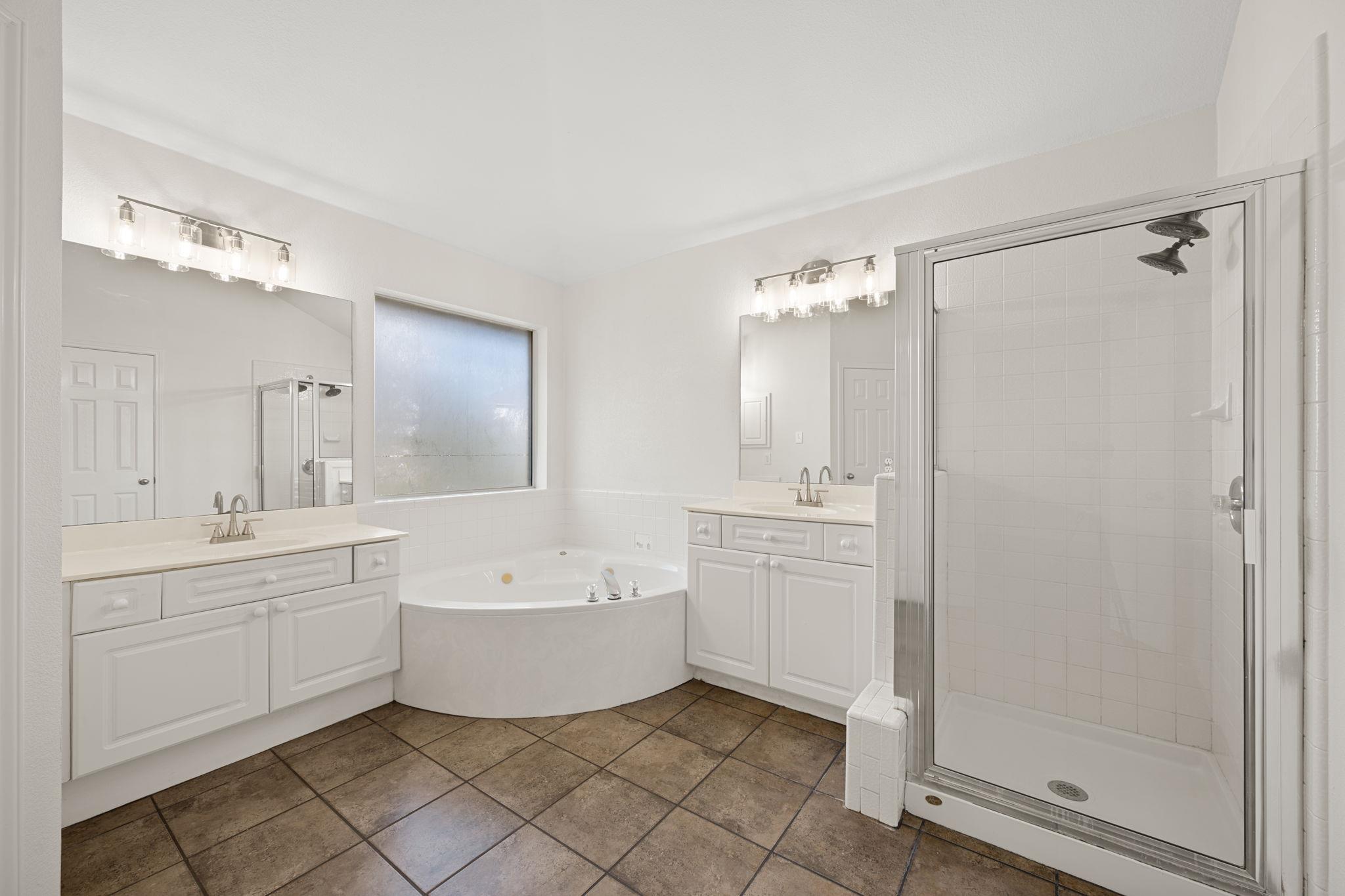 1734 Chasewood Drive Austin TX 78727