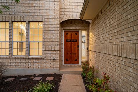 1734 Chasewood Drive Austin TX 78727