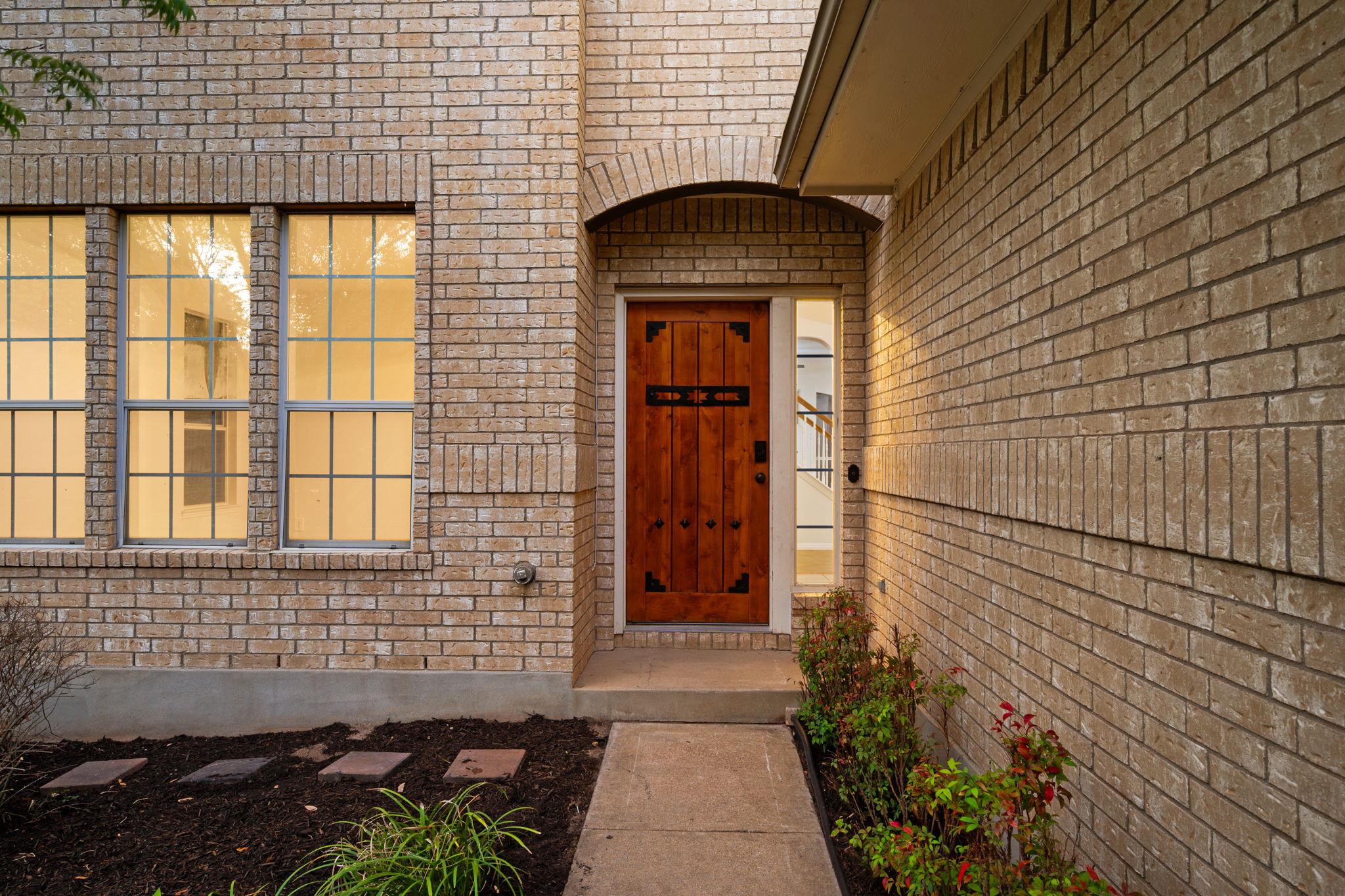 1734 Chasewood Drive Austin TX 78727