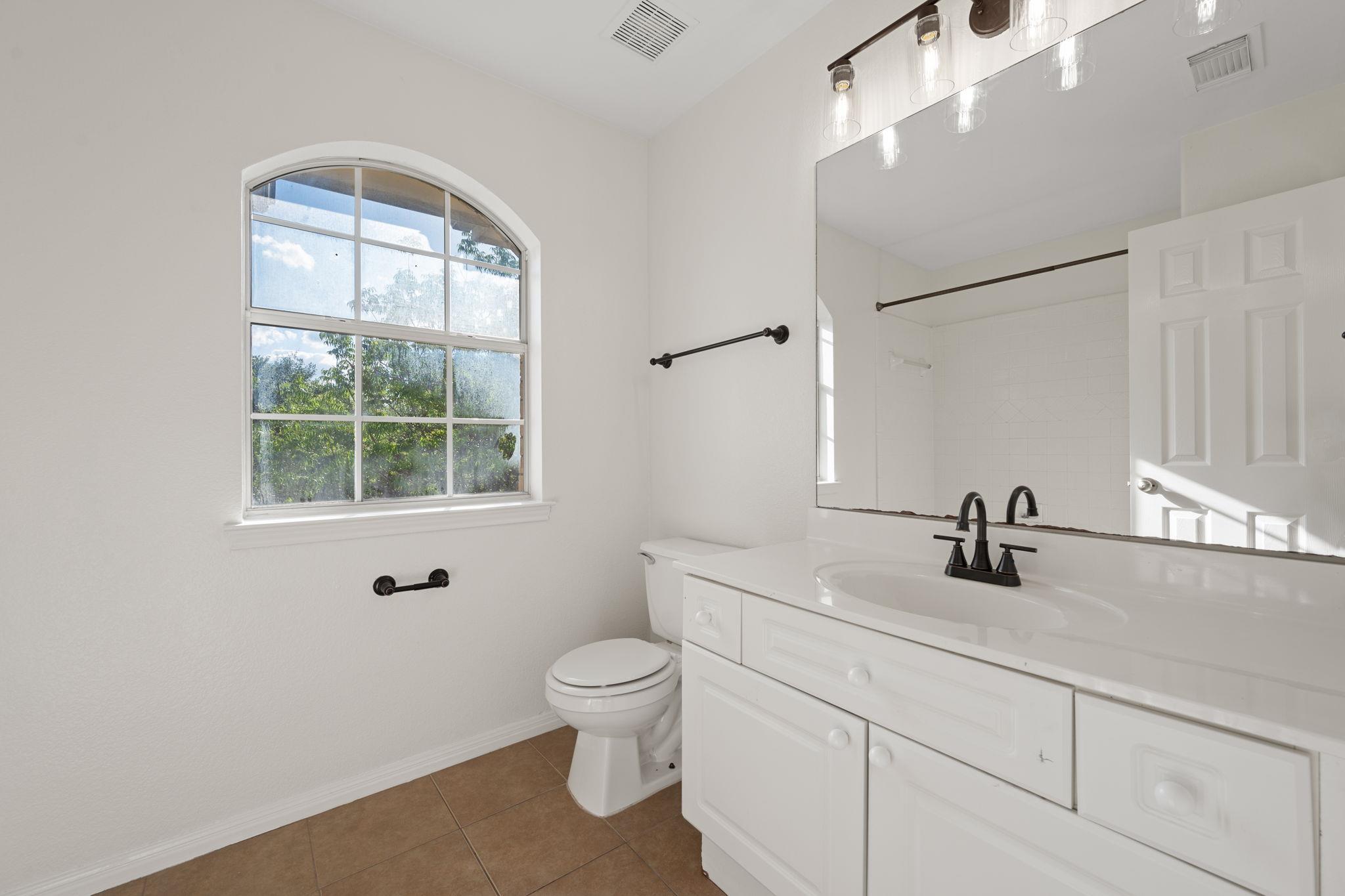 1734 Chasewood Drive Austin TX 78727