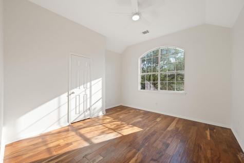 1734 Chasewood Drive Austin TX 78727