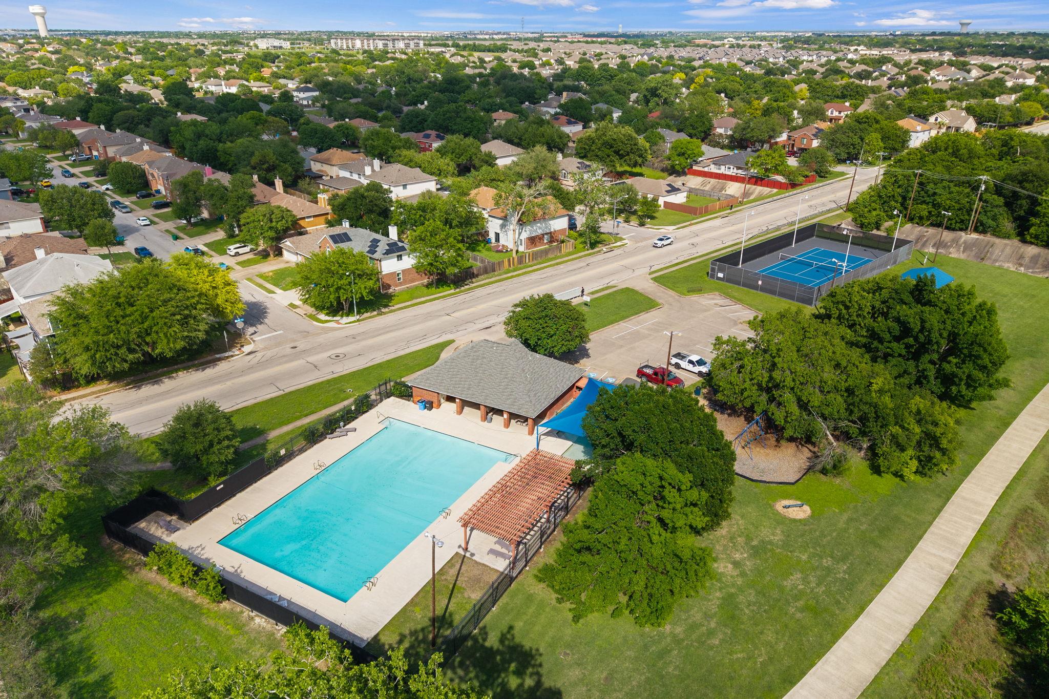 1004 Hughmont Drive Pflugerville TX 78660