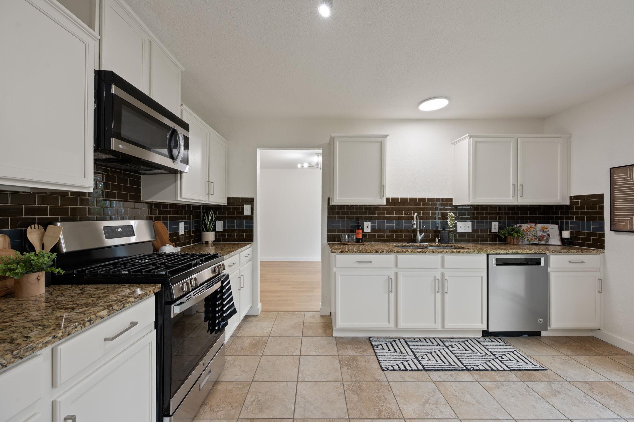 1004 Hughmont Drive Pflugerville TX 78660