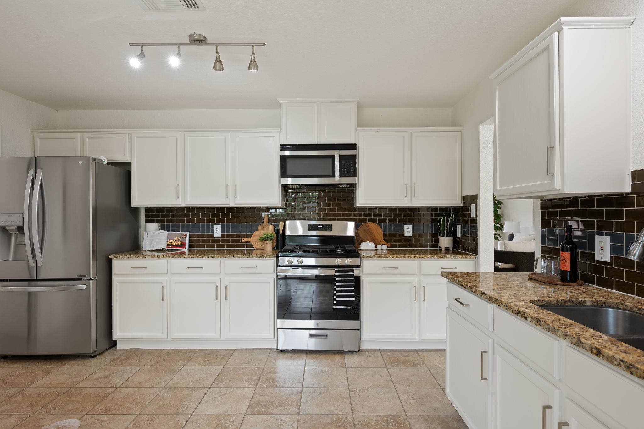 1004 Hughmont Drive Pflugerville TX 78660