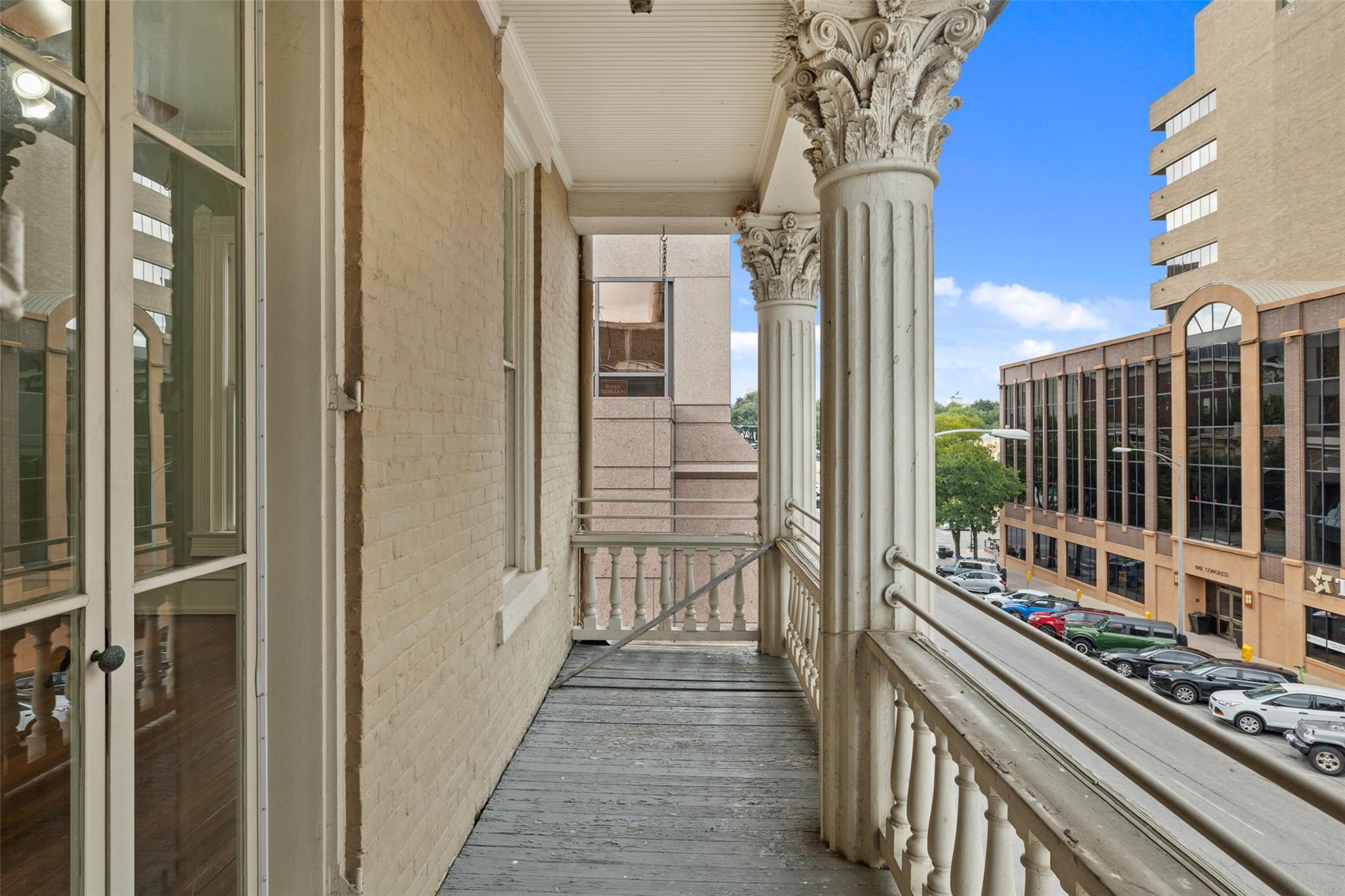 109 E 10th Street Austin TX 78701