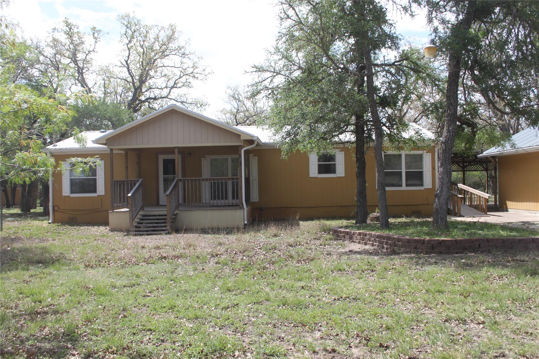 936 Fm 1185 Lockhart TX 78644
