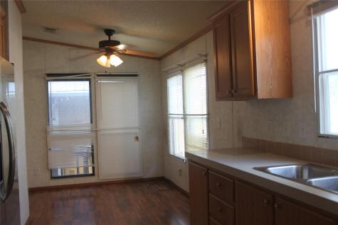 936 Fm 1185 Lockhart TX 78644