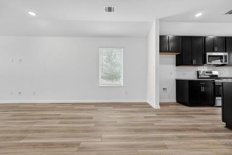 103 Betsy Road Hutto TX 78634