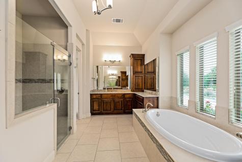 135 Gabriel Vista E Georgetown TX 78633