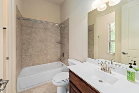 135 Gabriel Vista E Georgetown TX 78633