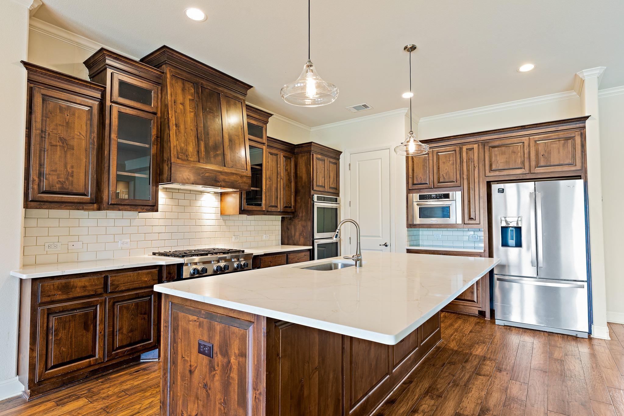 135 Gabriel Vista E Georgetown TX 78633