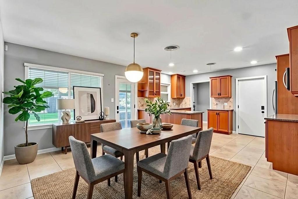 1405 Briarcliff Boulevard Austin TX 78723