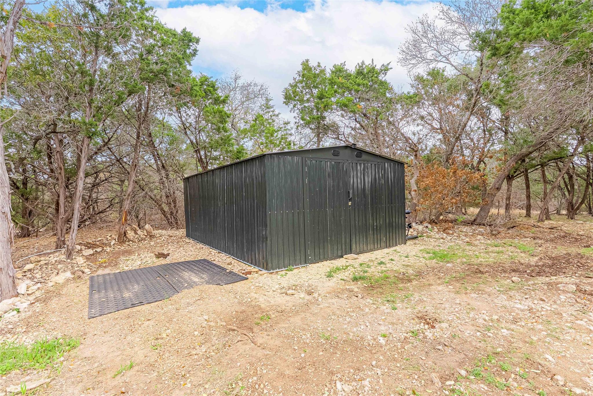 9220 County Road 272 Bertram TX 78605