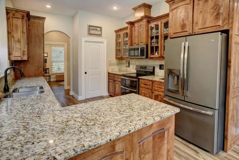 115 Mesquite Cove Bastrop TX 78602