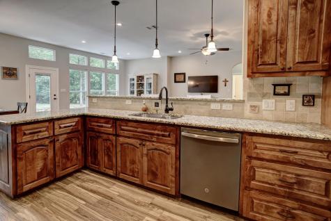 115 Mesquite Cove Bastrop TX 78602