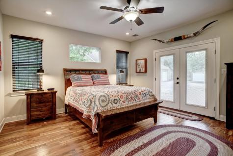 115 Mesquite Cove Bastrop TX 78602