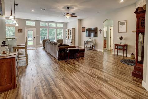 115 Mesquite Cove Bastrop TX 78602