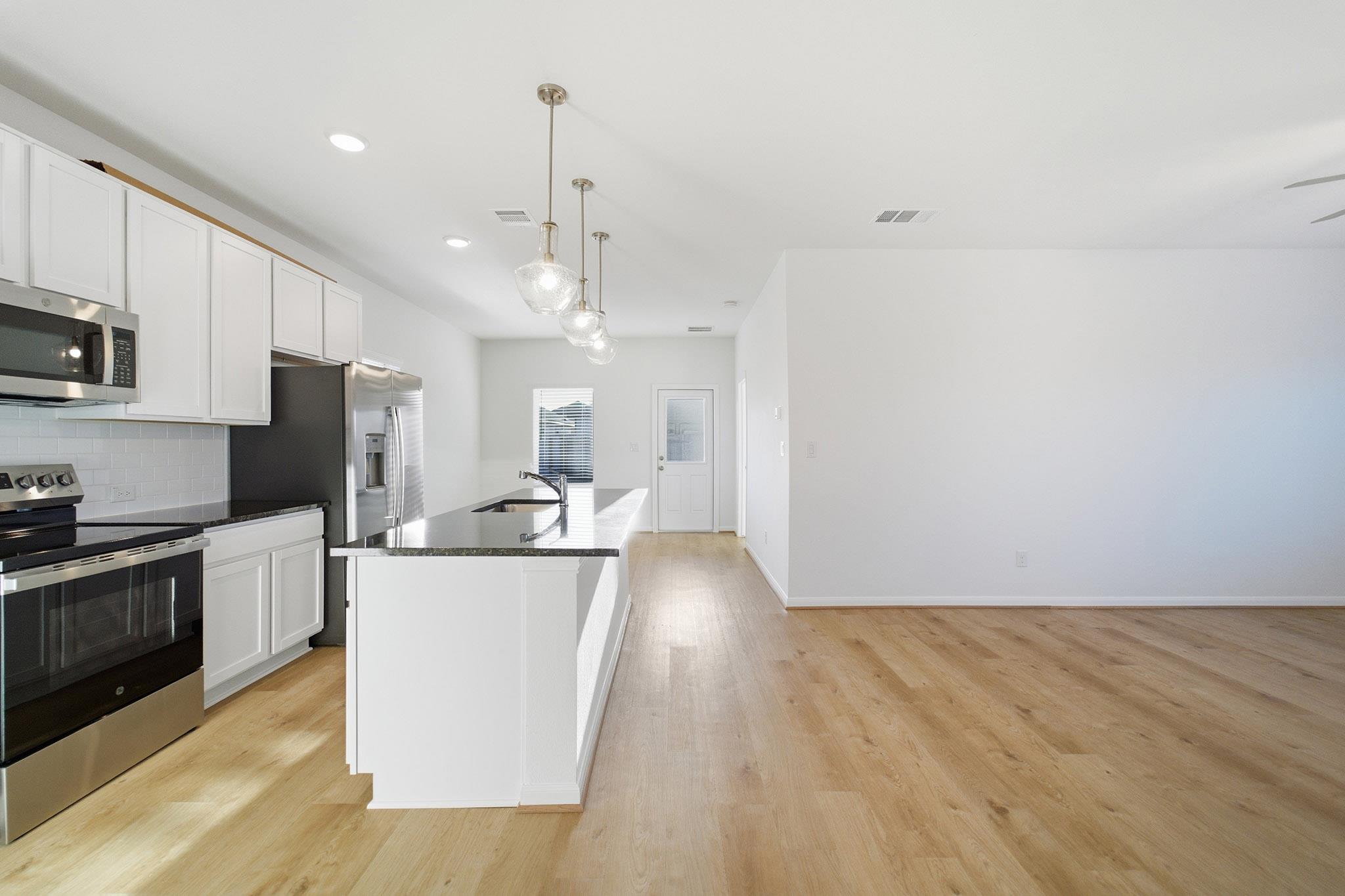 112 Vandervoort Way Jarrell TX 76537