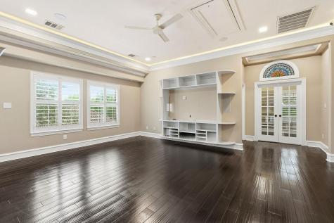 1917 Lakecliff Hills Lane Austin TX 78732