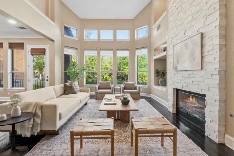 1917 Lakecliff Hills Lane Austin TX 78732