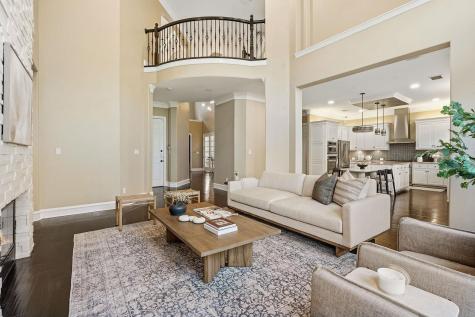 1917 Lakecliff Hills Lane Austin TX 78732