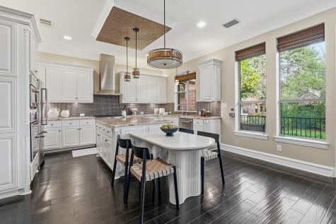 1917 Lakecliff Hills Lane Austin TX 78732