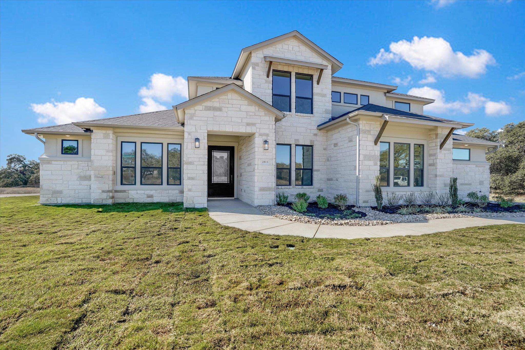 2813 Pale Branch Drive Leander TX 78641