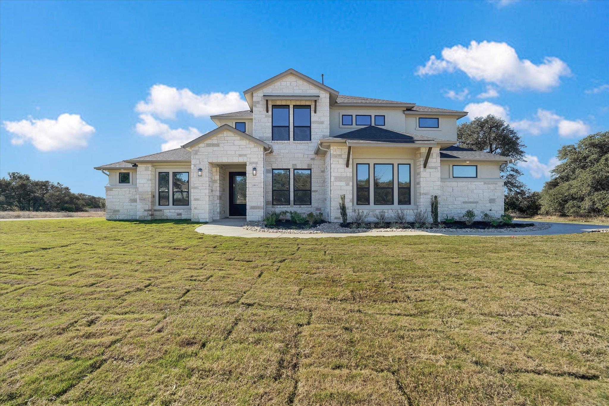 2813 Pale Branch Drive Leander TX 78641