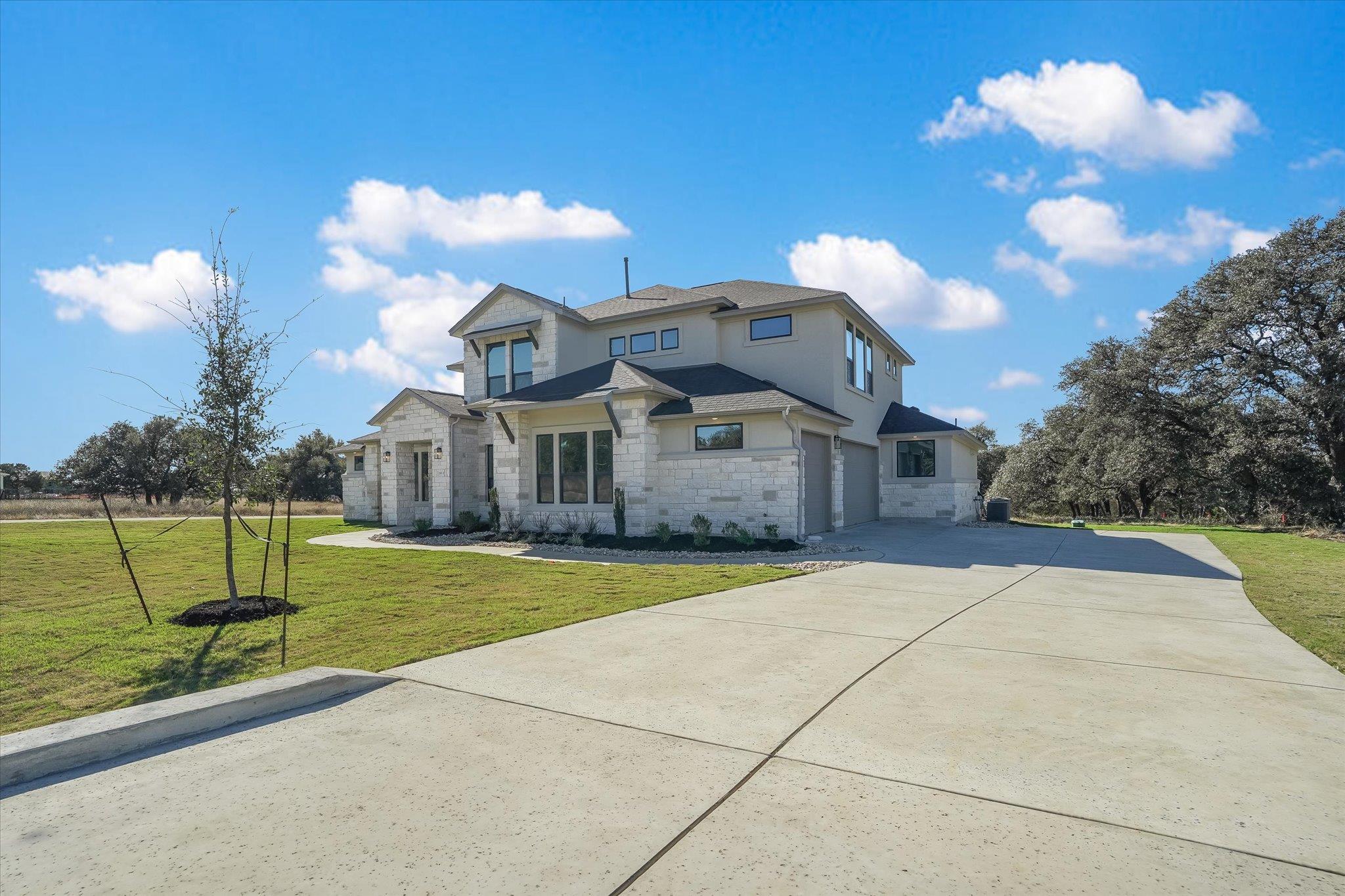 2813 Pale Branch Drive Leander TX 78641