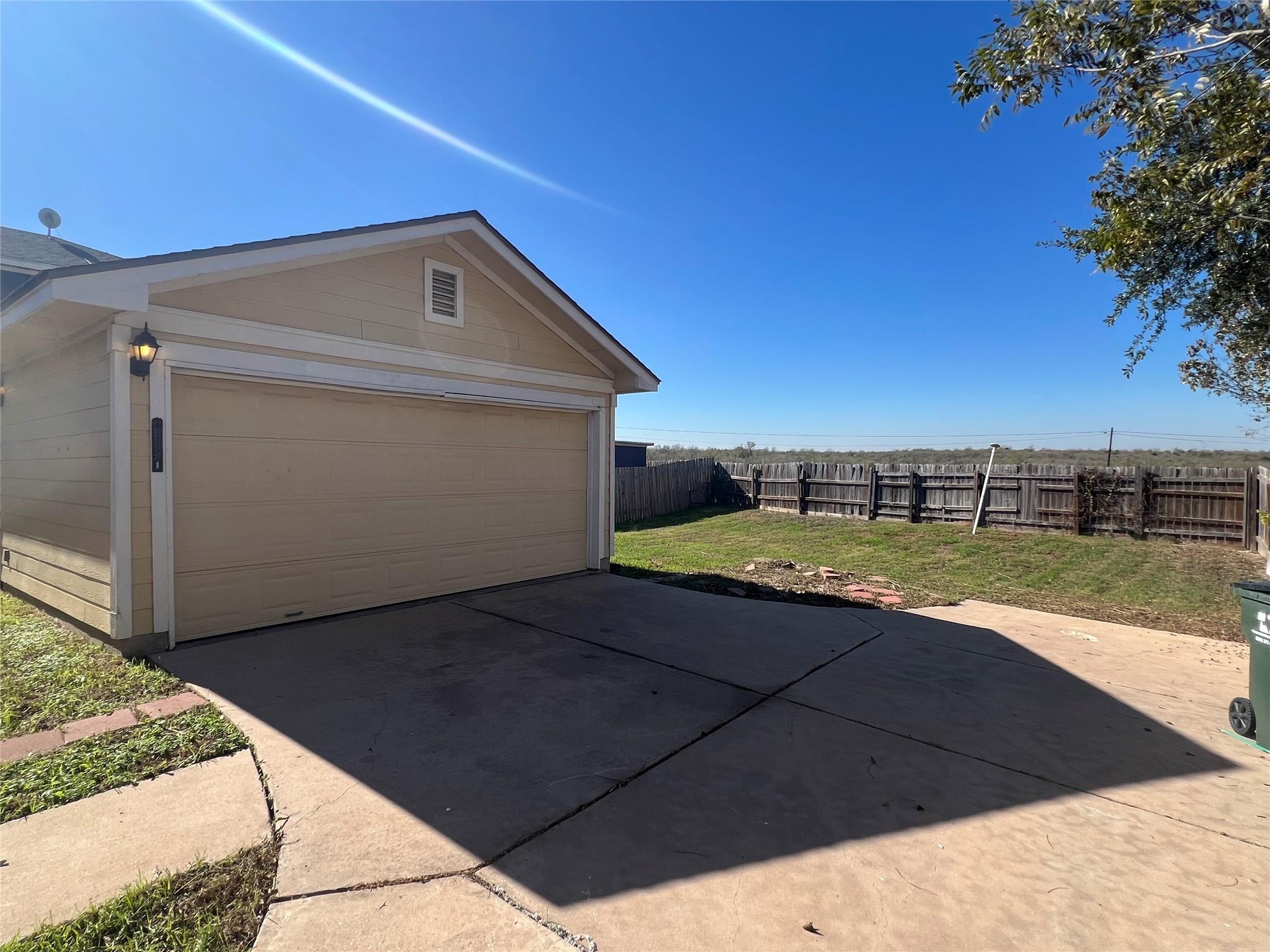 11512 Melstone Drive Manor TX 78653