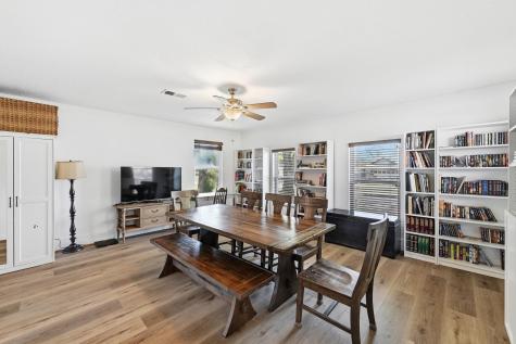 5610 Fence Row Austin TX 78744