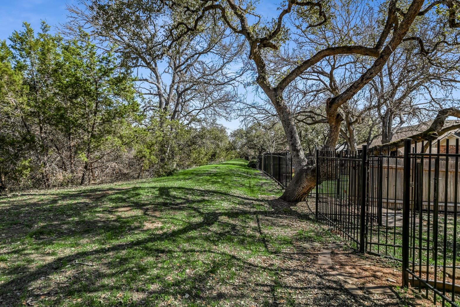 7416 Brecourt Manor Way Austin TX 78739