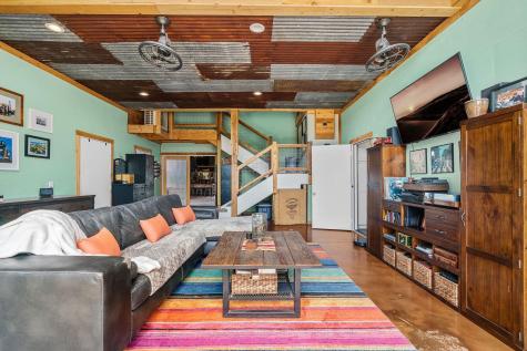 7394 Creek Road Dripping Springs TX 78620