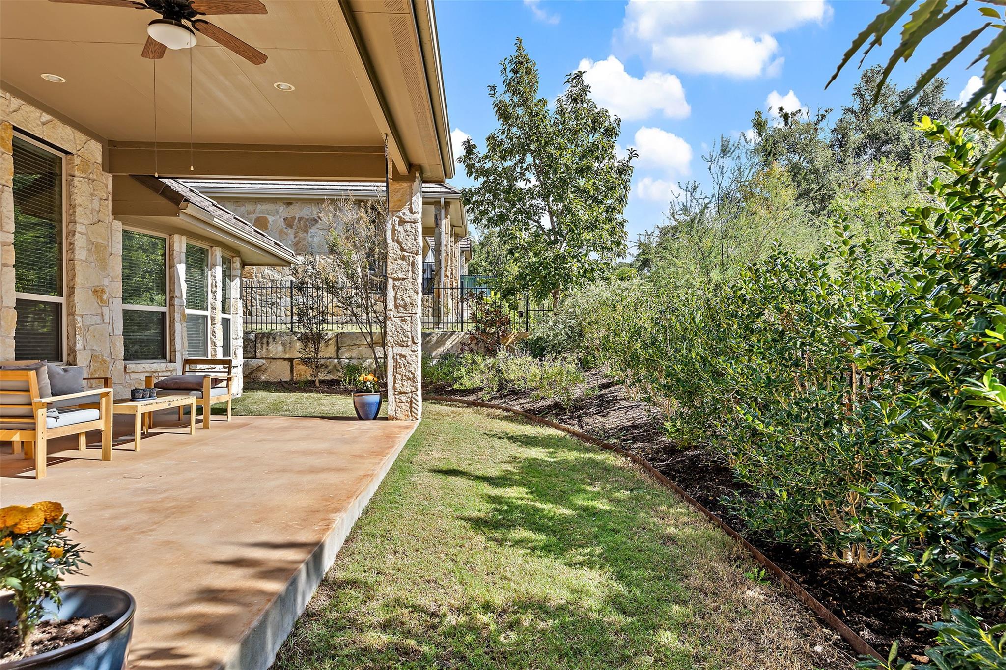 106 Maxwell Way Austin TX 78738