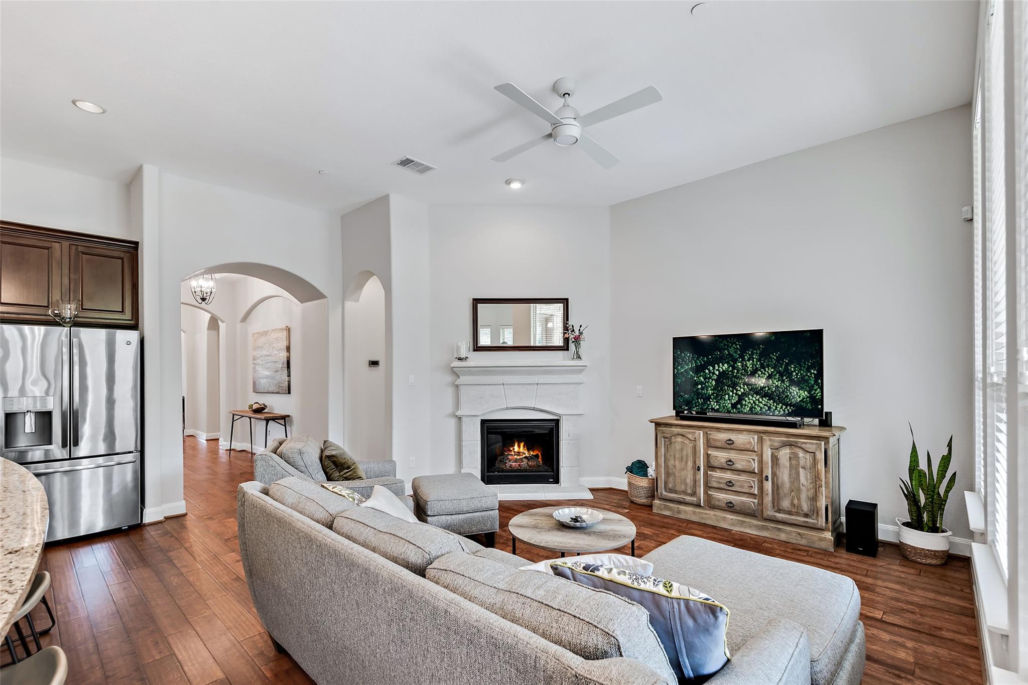 106 Maxwell Way Austin TX 78738