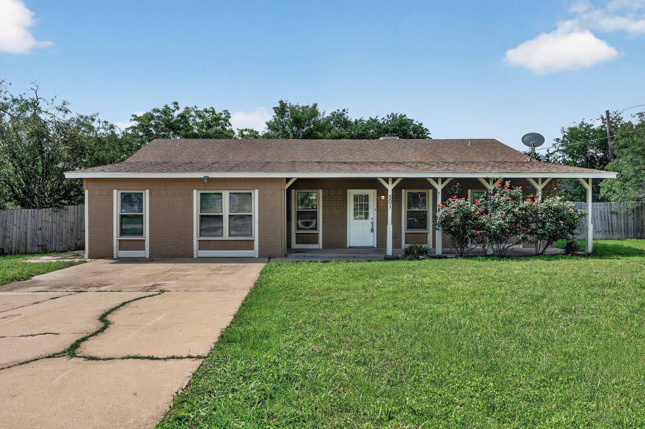 501 Possum Trot Street Burnet TX 78611
